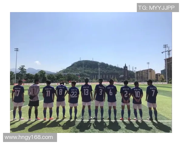 与足球明星合照的难忘瞬间在中国的精彩回忆与感动 与足球明星合照的难忘瞬间在中国的精彩回忆与感动